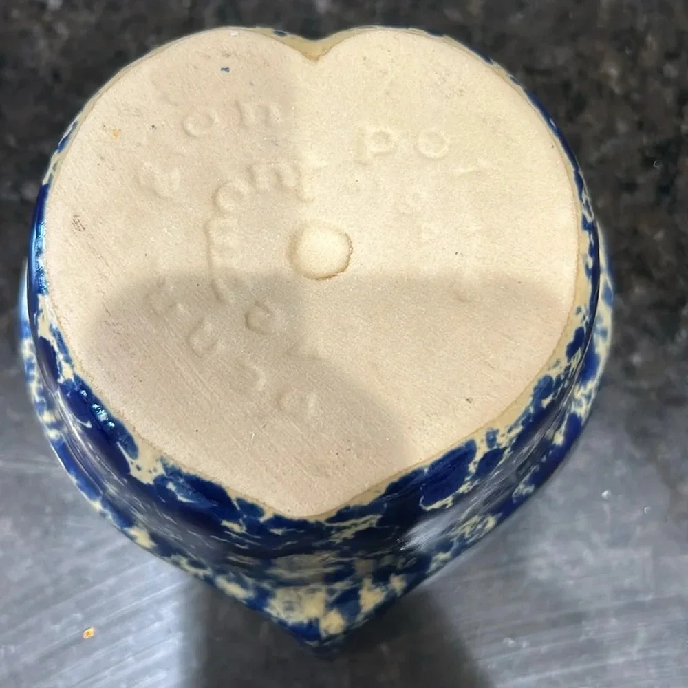 Bennington Heart Baker bowl Blue heart  stoneware dishwasher microwave oven safe